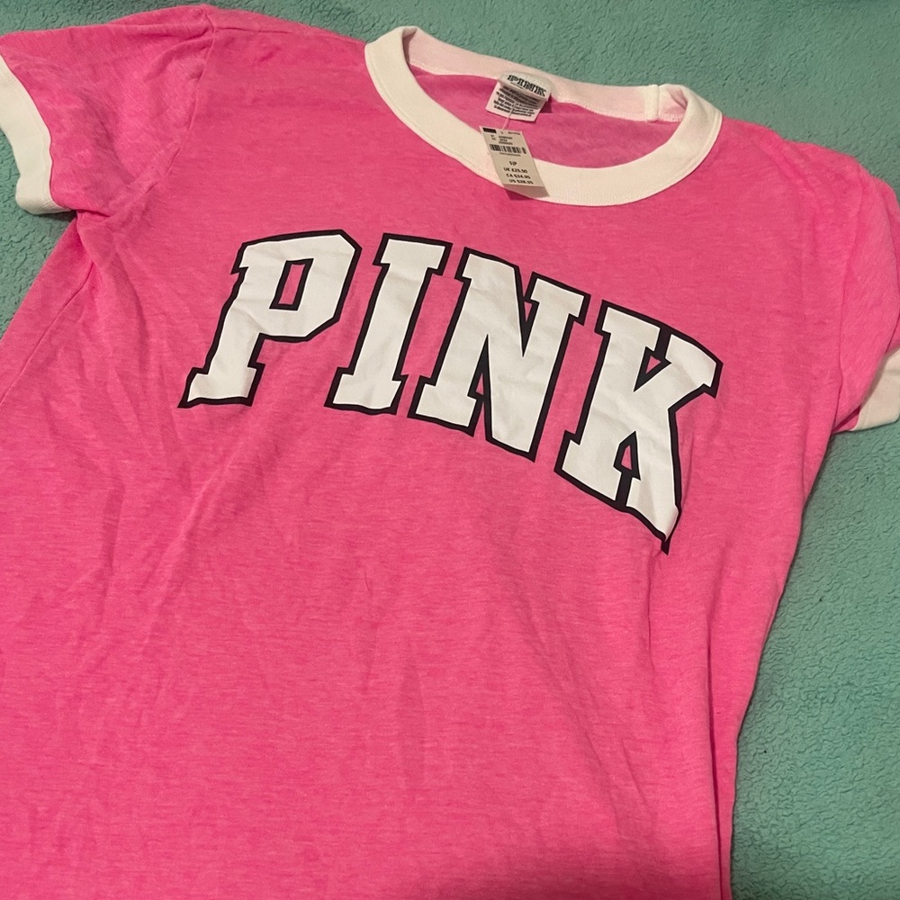 New with tags size Small VS PINK Brand Tee